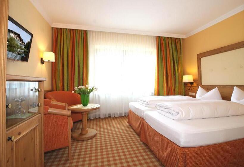 Номер Economy, Neue Post