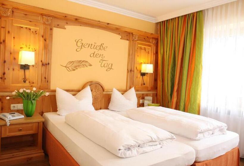 Номер Economy, Neue Post