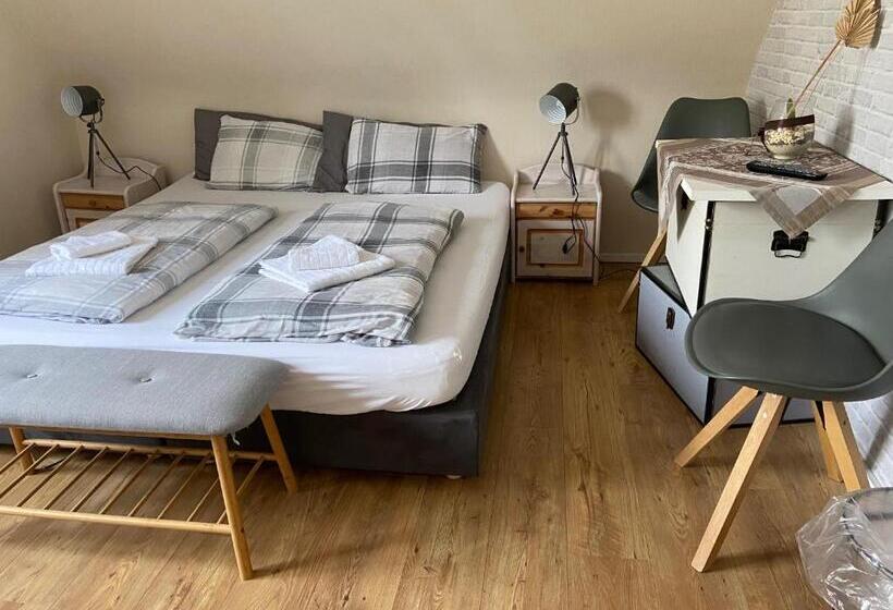 Номер Стандарт, Pension Bergseeblick