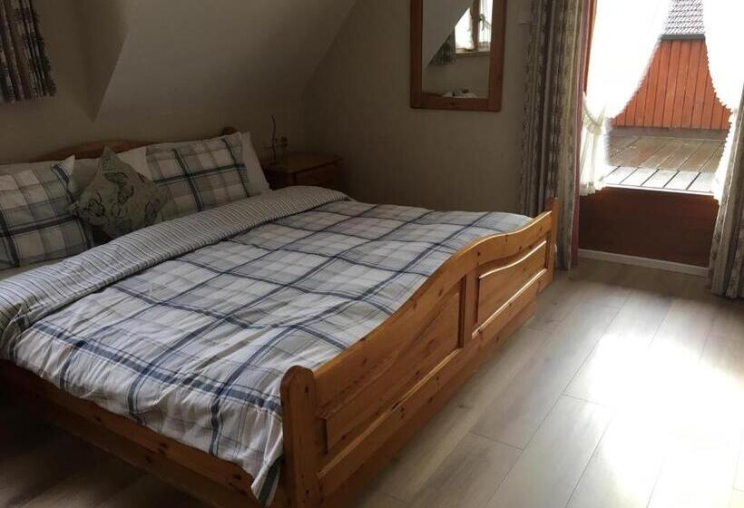 Balkonlu Standart Oda, Pension Bergseeblick