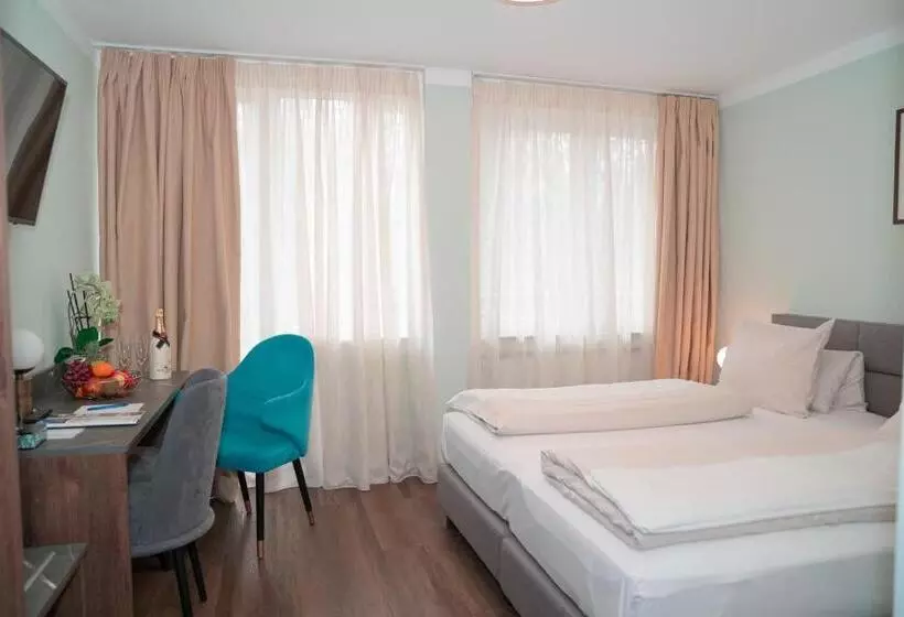 اتاق استاندارد, & Restaurant Knote