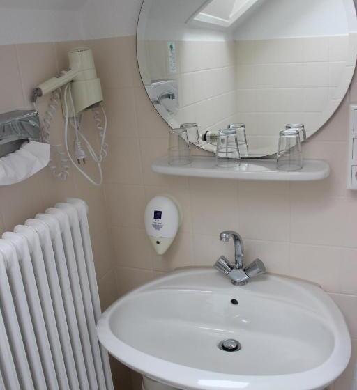 Standard room with outdoor bath, Rosmarin Garni