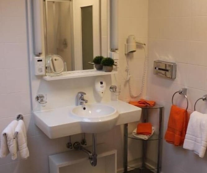 标准间, Rosmarin Garni