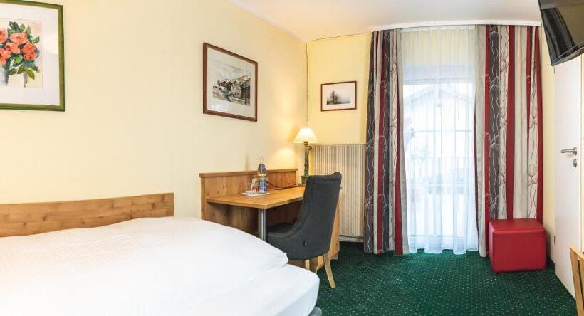 غرفة كومفورت فردية, Steffl Garni