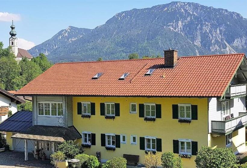 غرفة كومفورت فردية, Steffl Garni