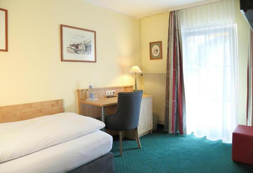 غرفة كومفورت فردية, Steffl Garni