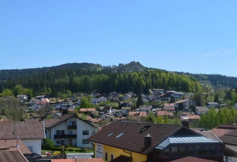 سوییت جونیور با بالکن, Wander  Und Aktivhotel Adam Bräu