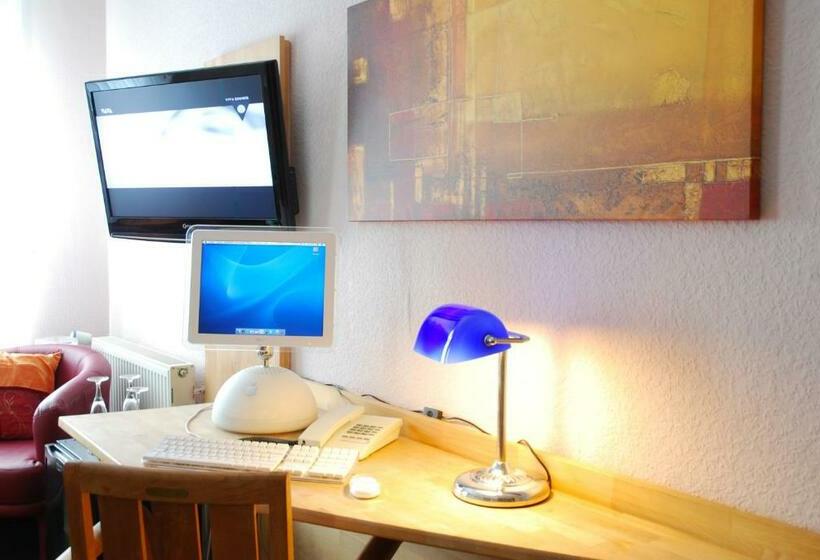 Номер Комфорт, Zum Turm