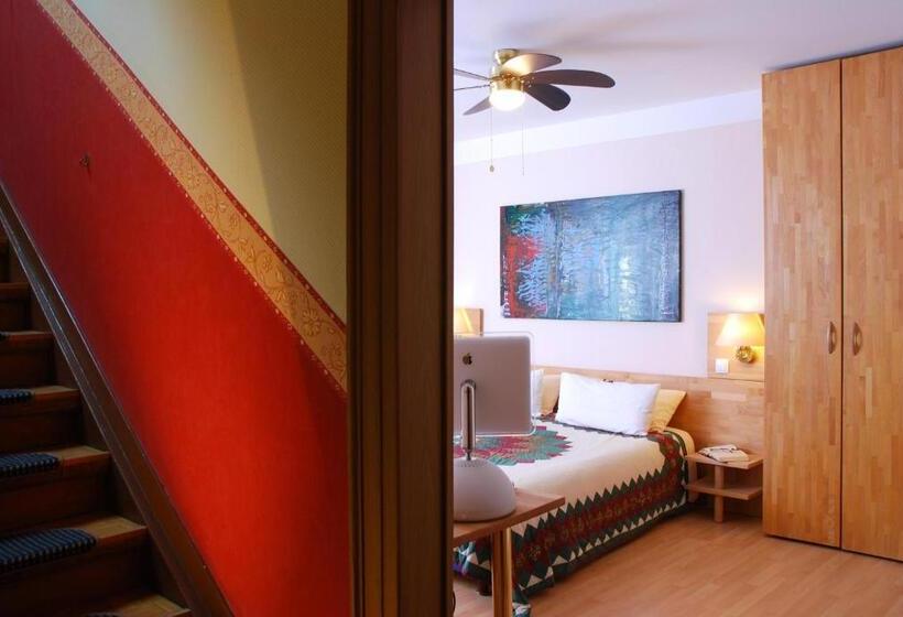 Номер Комфорт, Zum Turm