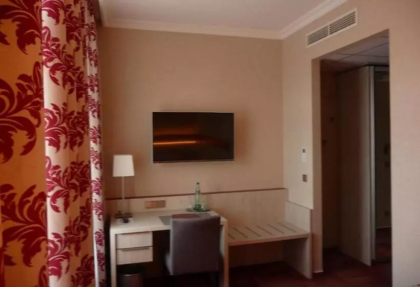 Deluxe Yhden Hengen Huone, Zur Alten Schmiede