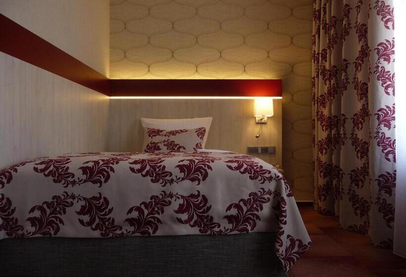 シングルデラックスルーム, Zur Alten Schmiede