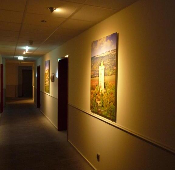 シングルデラックスルーム, Zur Alten Schmiede