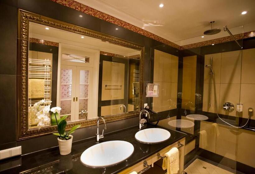 סוויטה, Mokni S Palais Hotel & Spa