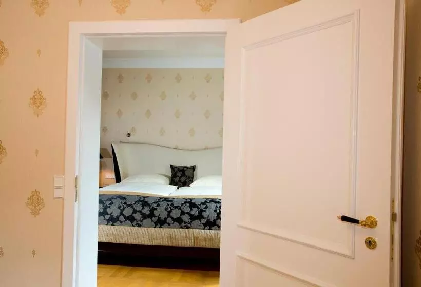 Sviitti, Mokni S Palais Hotel & Spa