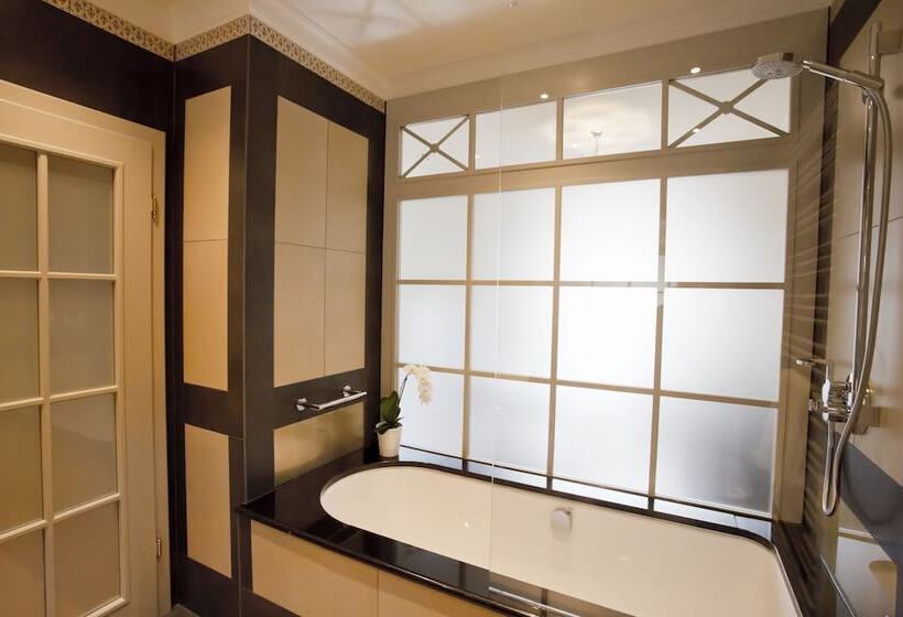 סוויטה, Mokni S Palais Hotel & Spa