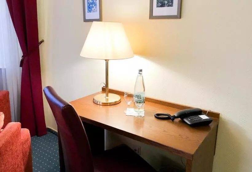 スタンダードトリプルルーム, Panorama Hotel Rheinkrone