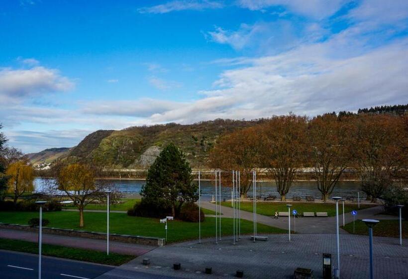 Номер Стандарт Трехместный, Panorama Hotel Rheinkrone