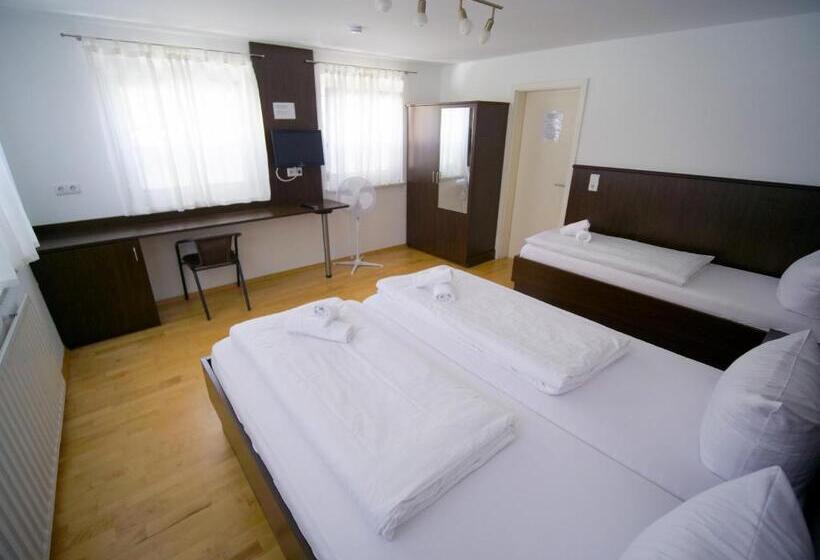 شقة غرفتين, Gastehaus Parkblick