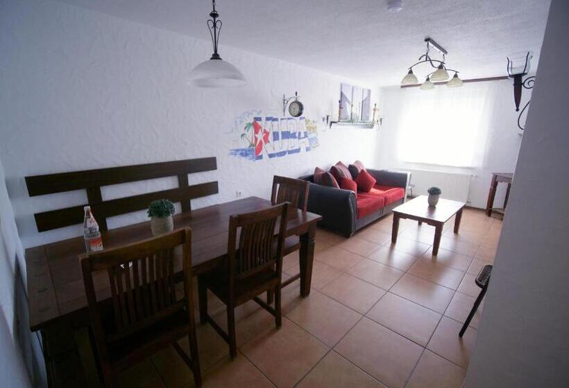 شقة غرفتين, Gastehaus Parkblick