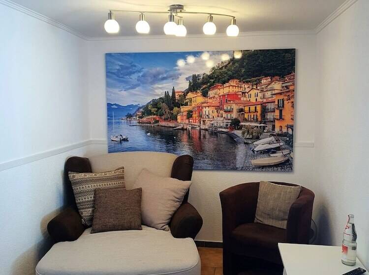 غرفة قياسية ثلاثية, Gastehaus Parkblick