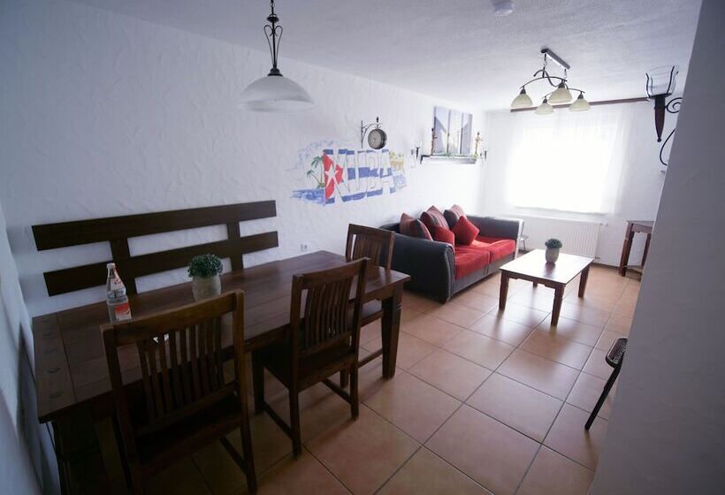 شقة غرفتين, Gastehaus Parkblick