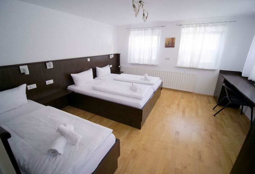 شقة غرفتين, Gastehaus Parkblick