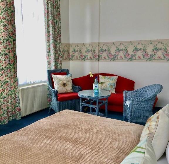 디럭스 룸, Villa Hentzel