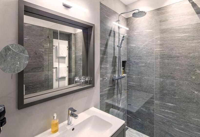 Номер Superior с Балконом, Villa Rein Boutique
