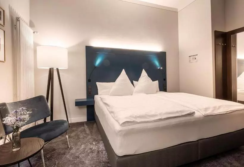 اتاق سوپریور با بالکن, Villa Rein Boutique