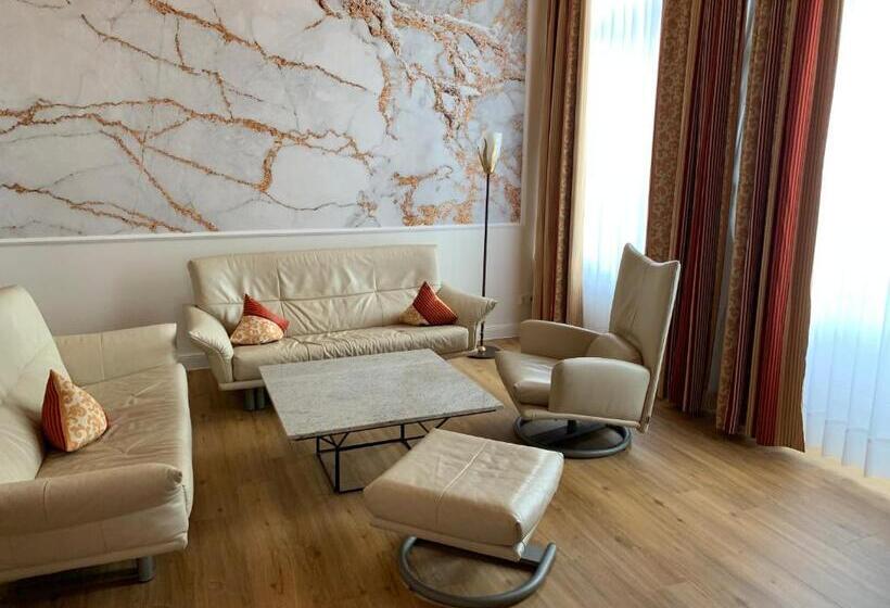 סוויטה עם נוף, Villa Thea Hotel Am Rosengarten