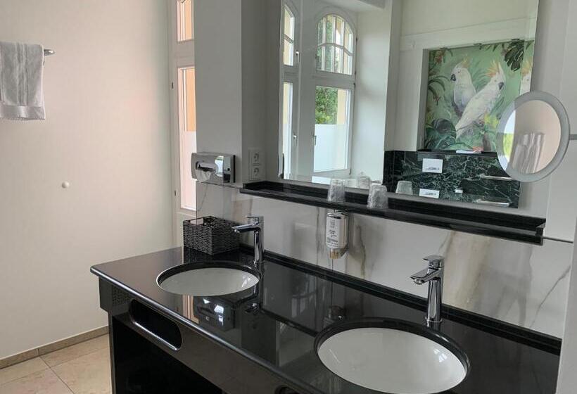 סוויטה עם נוף, Villa Thea Hotel Am Rosengarten