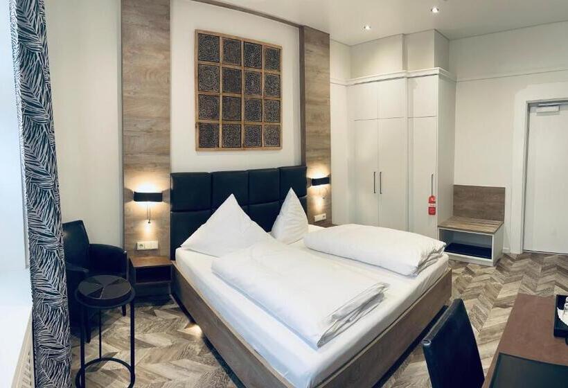 חדר דלוקס עם מרפסת, Villa Thea Hotel Am Rosengarten