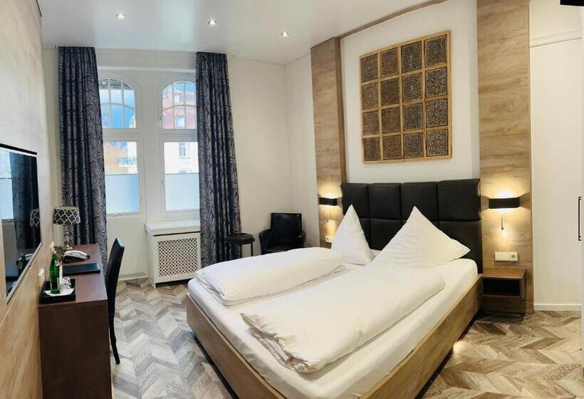 חדר דלוקס עם מרפסת, Villa Thea Hotel Am Rosengarten