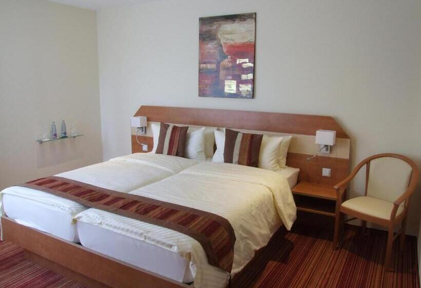 Номер Deluxe, Boutique Hotel Wolfsburg