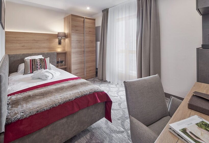 スタンダードシングルルーム, Alpenhof