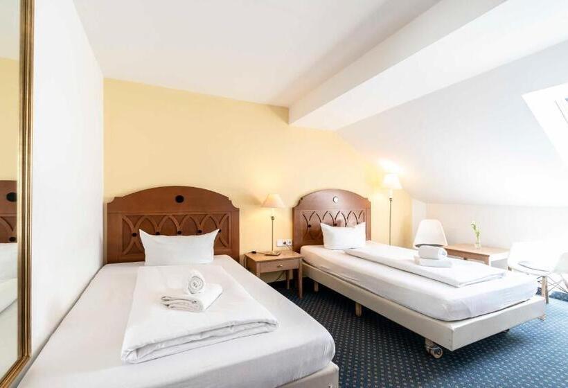 스탠다드 룸, Alter Wirt