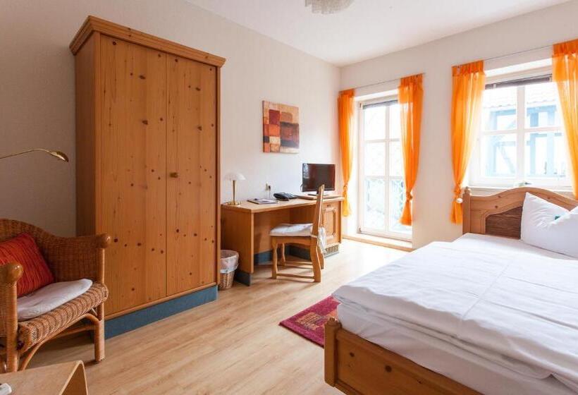 スタンダードシングルルーム, Am Grudenberg