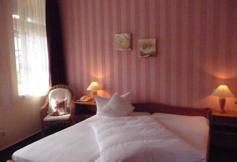 スタンダードルーム, Am Grudenberg