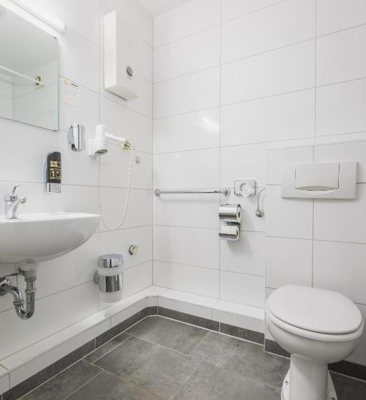 غرفة قياسية فردية, a&o Koln Hauptbahnhof