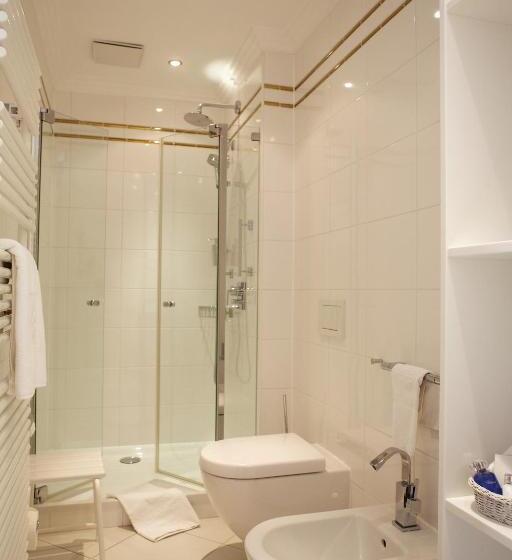 컴포트 싱글 룸, Chateau Fontenay