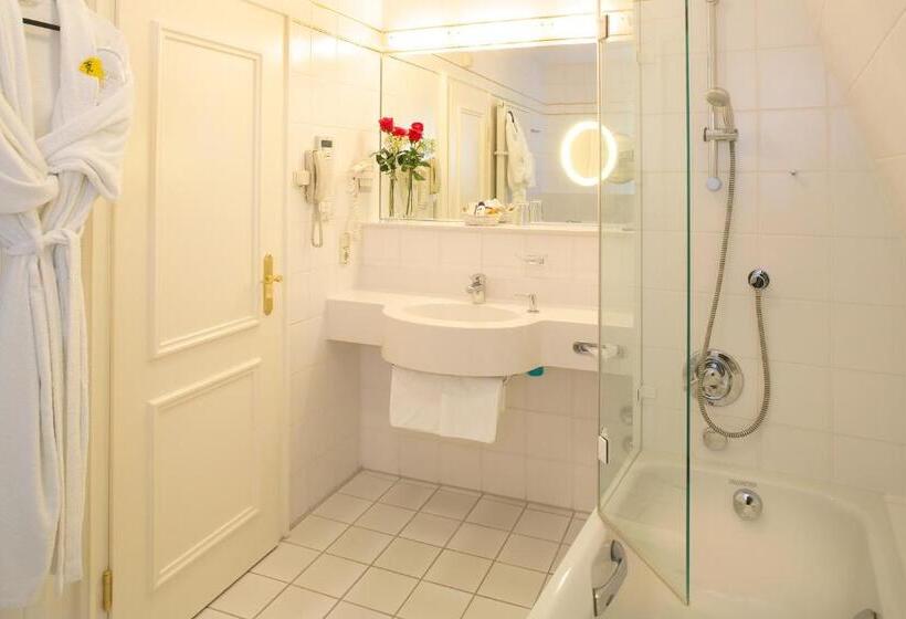 스탠다드 싱글 룸, Chateau Fontenay