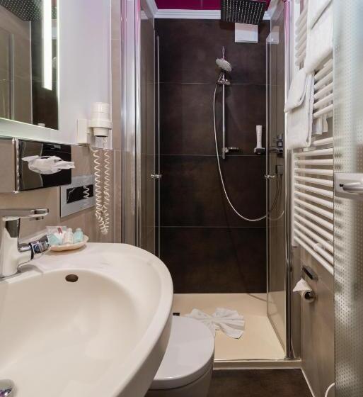 スタンダードシングルルーム, & Gasthof Richard Held