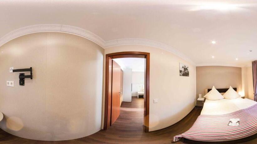 4인용 스탠다드 룸, Il Cavallino