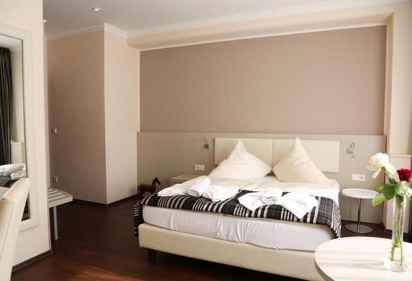 4인용 스탠다드 룸, Il Cavallino