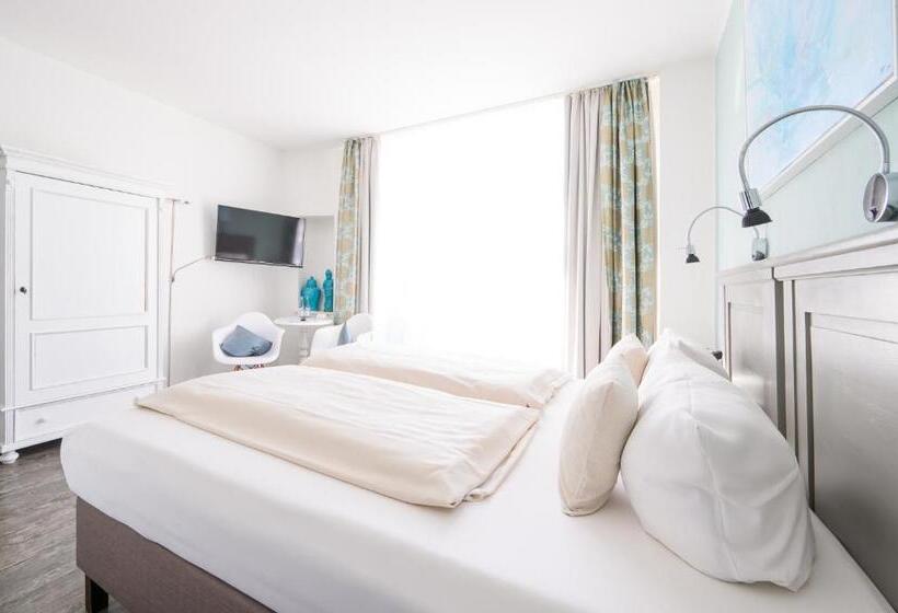 اتاق استاندارد, Kaspar Garni