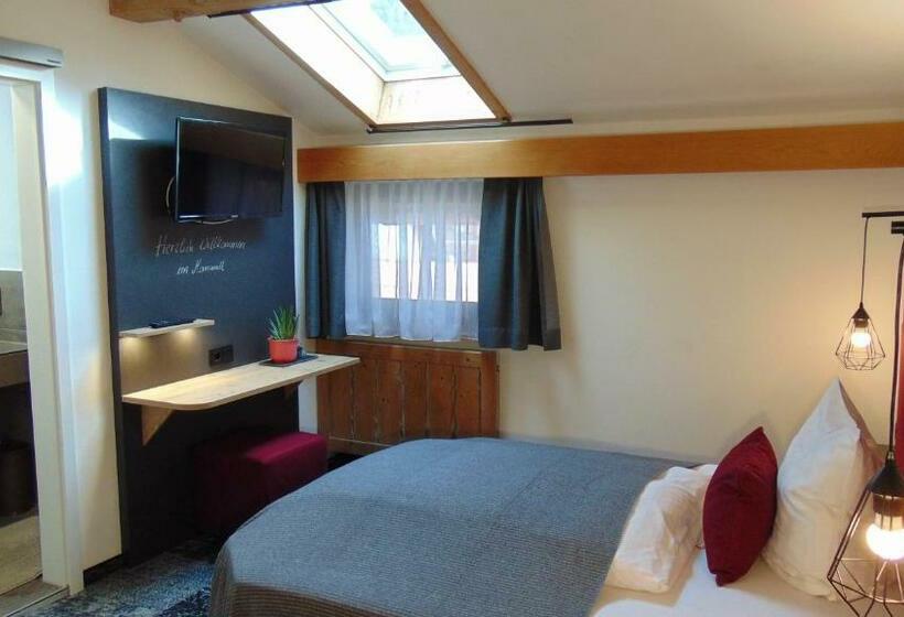 标准单人间, Mariandl