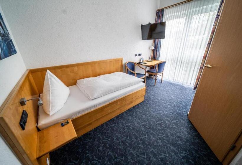 غرفة كومفورت فردية, Rieder