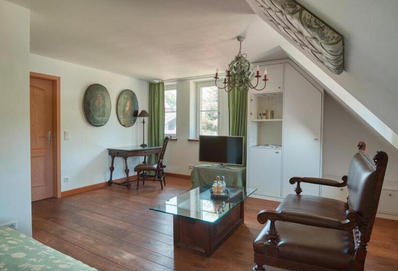 디럭스 룸, Schloss Wissen