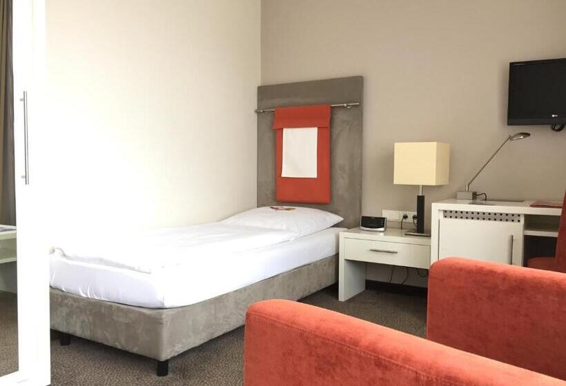 Номер Стандарт Индивидуальный, Westfalen Hof