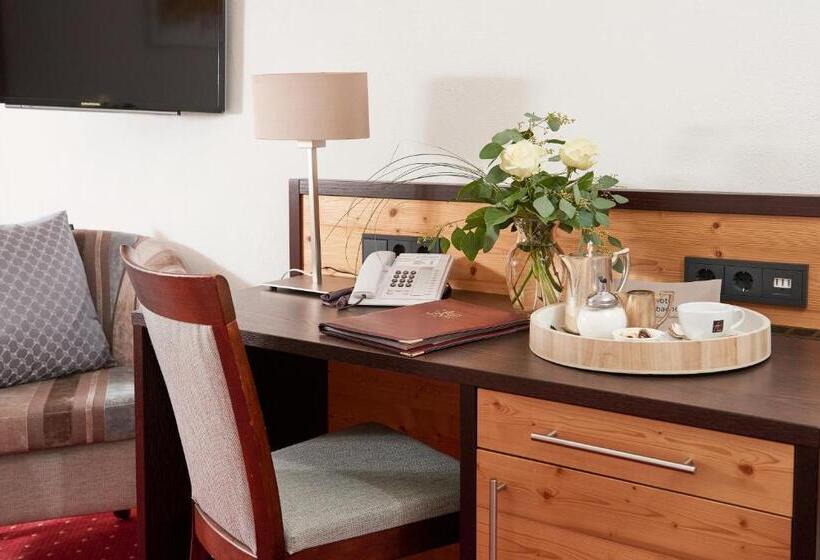 اتاق خانوادگی, Wittelsbacher Hof